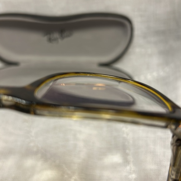 Ray-Ban frames with case - Picture 7 of 13